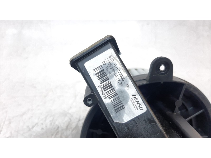 Recambio de ventilador calefaccion para jeep compass ii 1.6 m-jet cat referencia OEM IAM 5T590278  