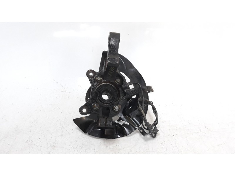 Recambio de mangueta delantera derecha para hyundai tucson 1.6 cat referencia OEM IAM 51716D7000  