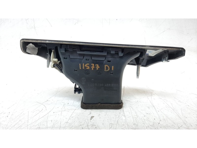 Recambio de aireador izquierdo para bmw serie 3 berlina (e90) 318d referencia OEM IAM 64229130459  