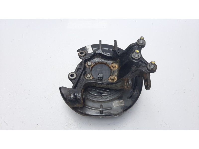 Recambio de mangueta trasera izquierda para hyundai tucson 1.6 cat referencia OEM IAM 52710D7000  