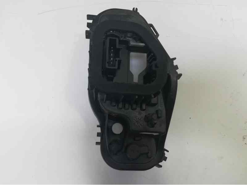 Recambio de portalamparas para renault twingo iii luxe referencia OEM IAM   