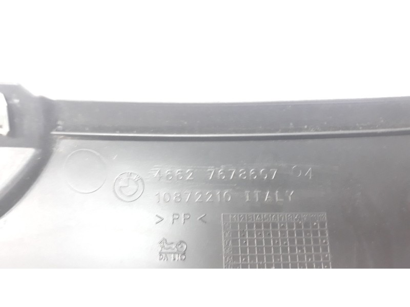 Recambio de moldura para bmw f 800 r referencia OEM IAM 46627678607  