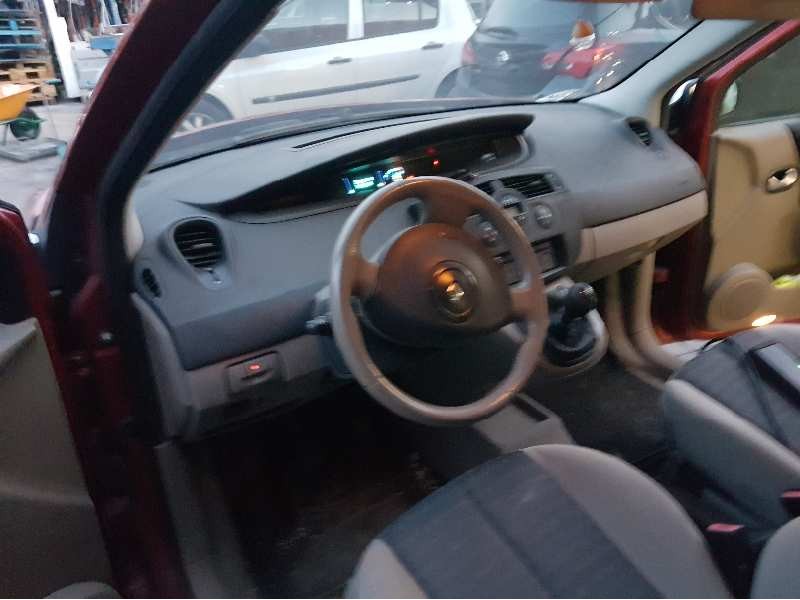 renault scenic ii del año 2003
