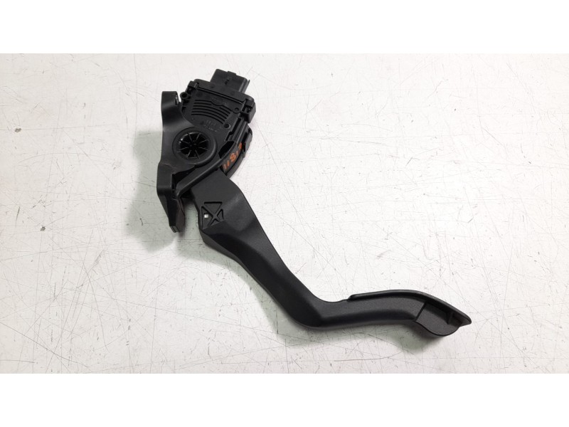Recambio de potenciometro pedal para citroen c3 aircross feel referencia OEM IAM 3637657 6PV009949 