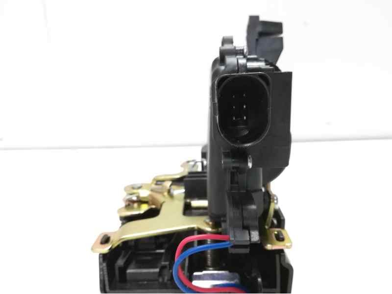 Recambio de cerradura puerta trasera derecha para volkswagen golf iv berlina (1j1) referencia OEM IAM 3B4839016M CRDVW1004 EZCVW