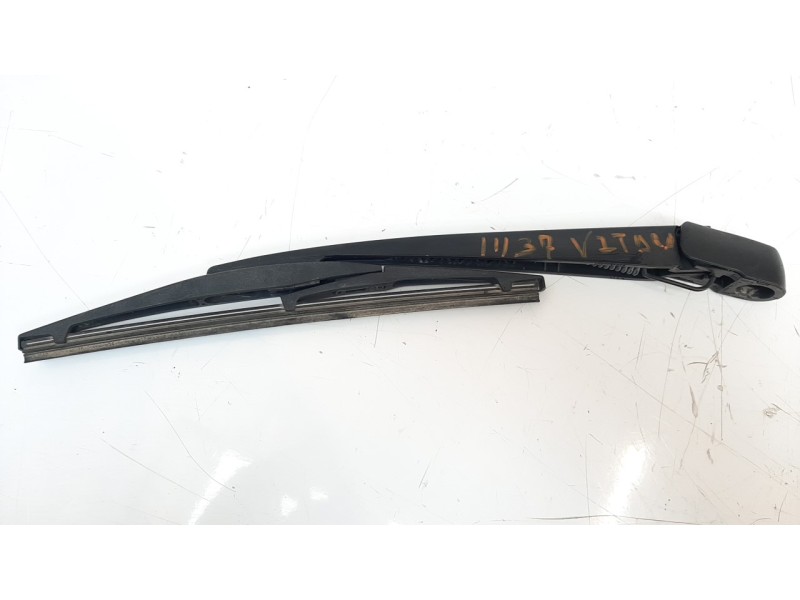 Recambio de brazo limpia trasero para suzuki vitara 1.4 16v boosterjet cat referencia OEM IAM 3882154G10000  