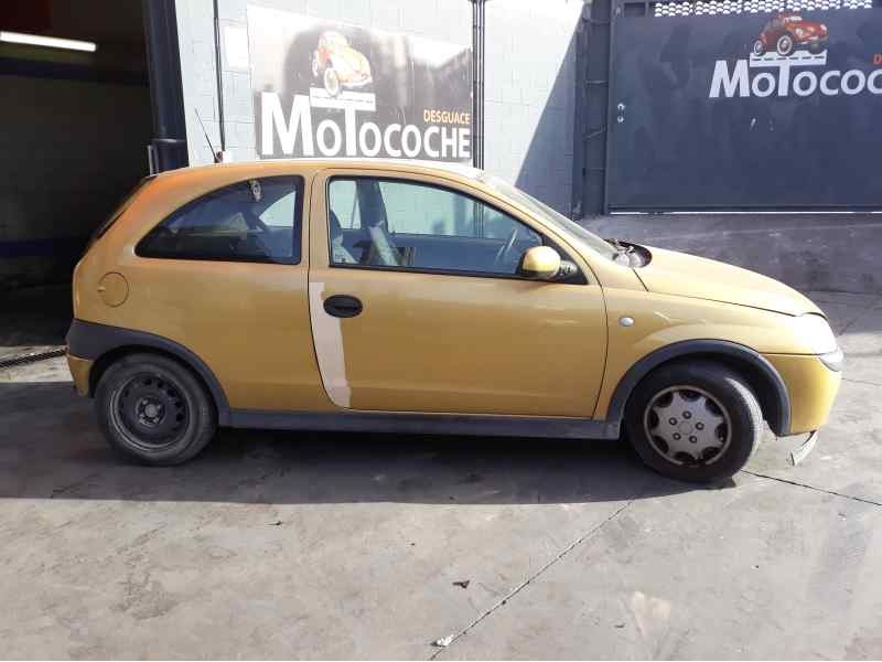 opel corsa c del año 2001
