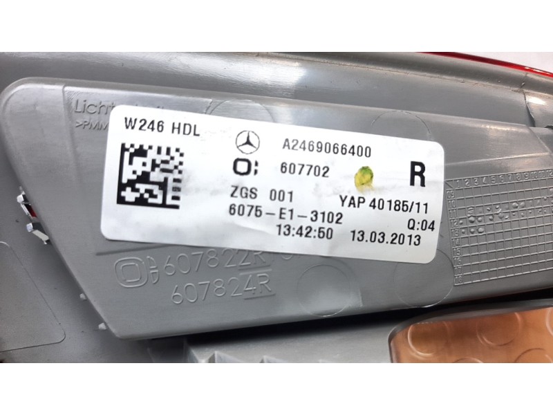 Recambio de piloto trasero derecho interior para mercedes-benz clase b (w246) b 200 cdi be (246.201) referencia OEM IAM A2469066