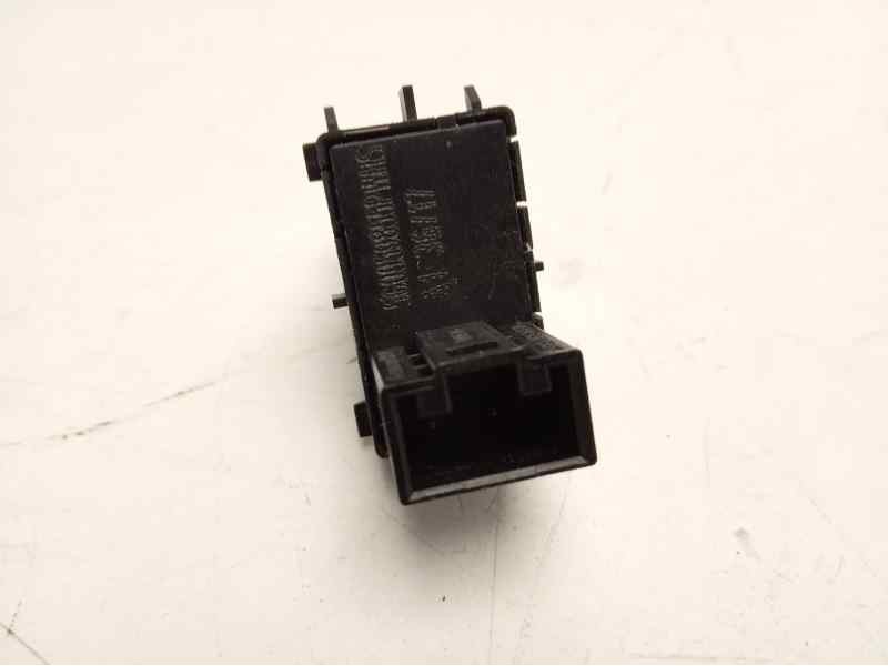 Recambio de mando elevalunas trasero derecho para seat ibiza (kj1) style referencia OEM IAM 5G0959855P  