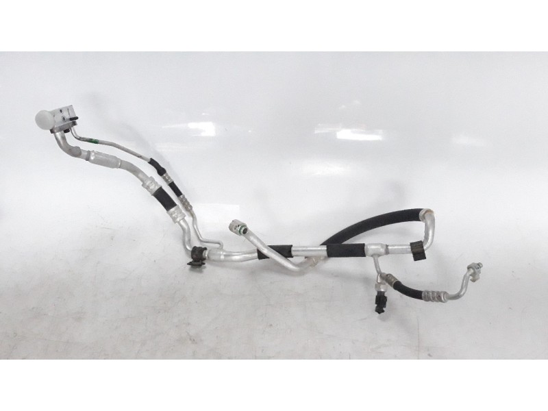 Recambio de tubos aire acondicionado para kia cee´d concept referencia OEM IAM 97775A2550  
