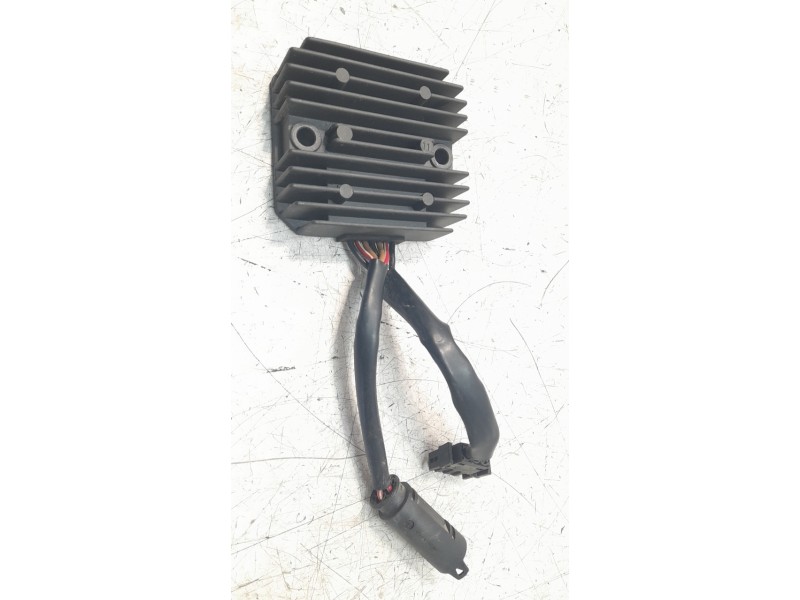 Recambio de modulo electronico para bmw f 800 r referencia OEM IAM 7707943  