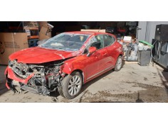 renault clio v del año 2020 2