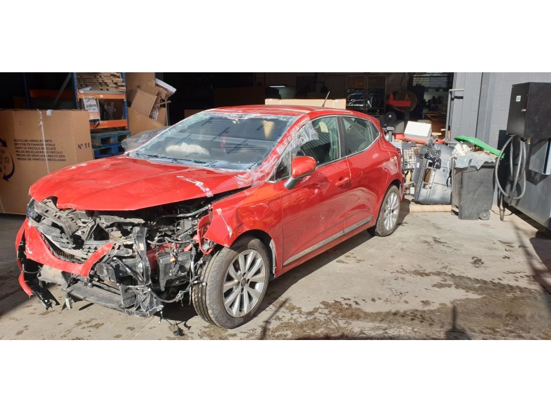 renault clio v del año 2020