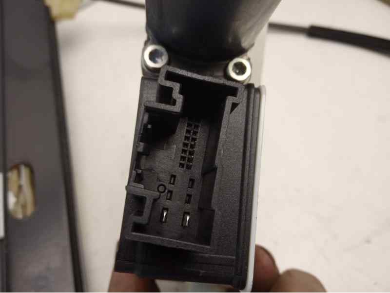 Recambio de elevalunas delantero derecho para seat ibiza (kj1) style referencia OEM IAM 6F0837452  