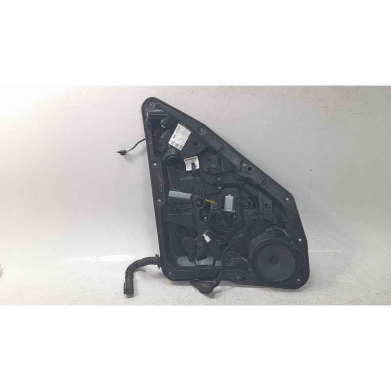 Recambio de elevalunas trasero derecho para mercedes-benz clase b (w246) b 200 cdi be (246.201) referencia OEM IAM 2467302600  