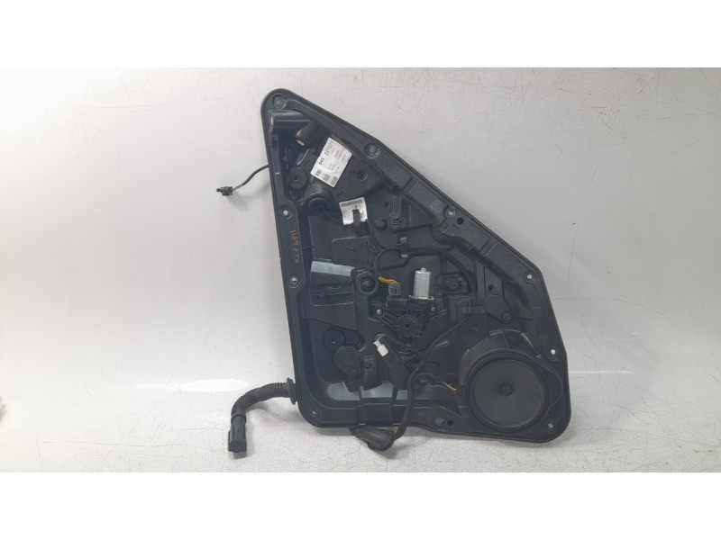 Recambio de elevalunas trasero derecho para mercedes-benz clase b (w246) b 200 cdi be (246.201) referencia OEM IAM 2467302600  