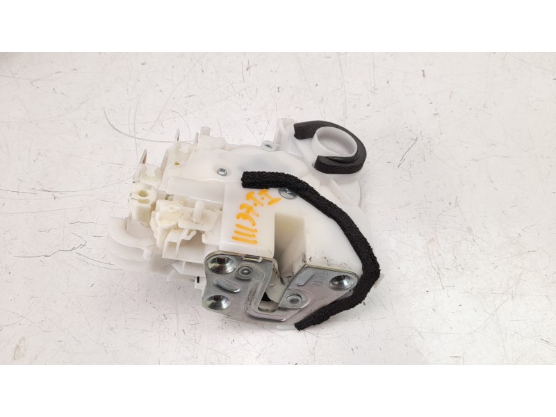 Recambio de cerradura puerta trasera derecha para suzuki vitara 1.4 16v boosterjet cat referencia OEM IAM 8230154P02000  