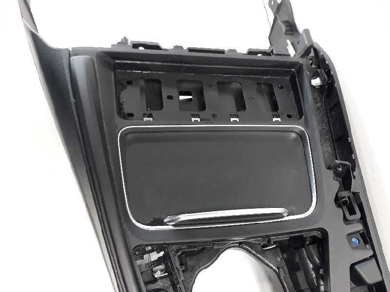 Recambio de apoyabrazos central para bmw serie 3 lim. (f30) 318d advantage referencia OEM IAM 51169216925  