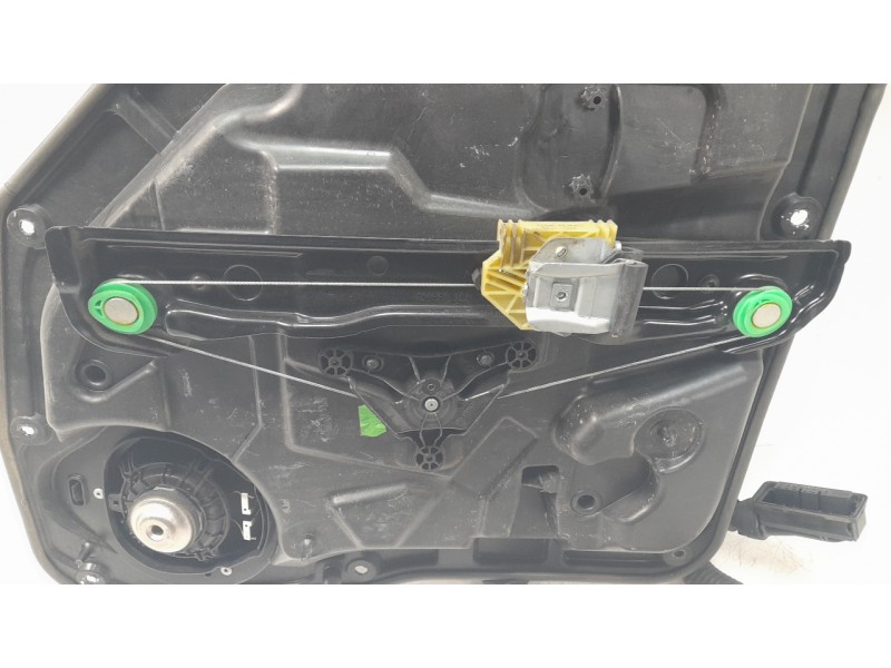 Recambio de elevalunas trasero derecho para mercedes-benz clase b (w246) b 200 cdi be (246.201) referencia OEM IAM 2467302600  