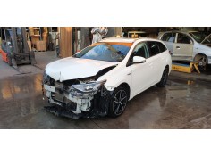 toyota auris touring sports (e18) del año 2017 2