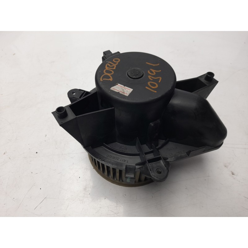 Recambio de ventilador calefaccion para fiat doblo (119) 1.3 16v jtd cat referencia OEM IAM 46722956  