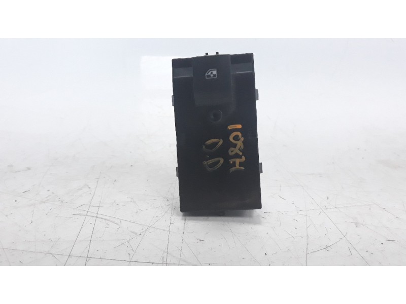 Recambio de mando elevalunas delantero derecho para opel astra j lim. 1.7 16v cdti referencia OEM IAM 13301886  