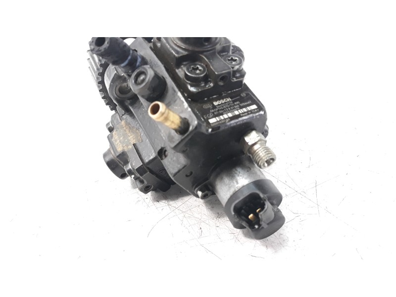 Recambio de bomba combustible para opel astra h caravan 1.9 16v cdti cat (z 19 dth / lrd) referencia OEM IAM 0445010156 5056462 