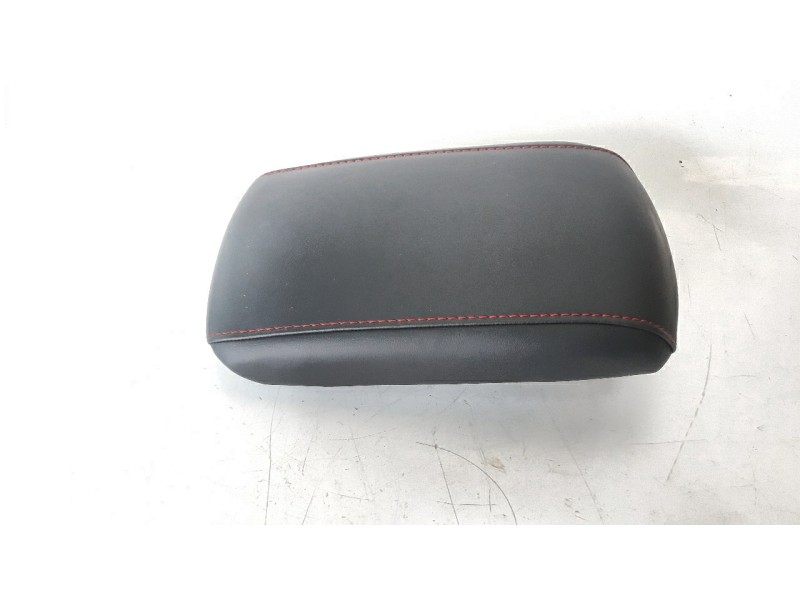 Recambio de apoyabrazos central para mg zs comfort referencia OEM IAM 10260892  