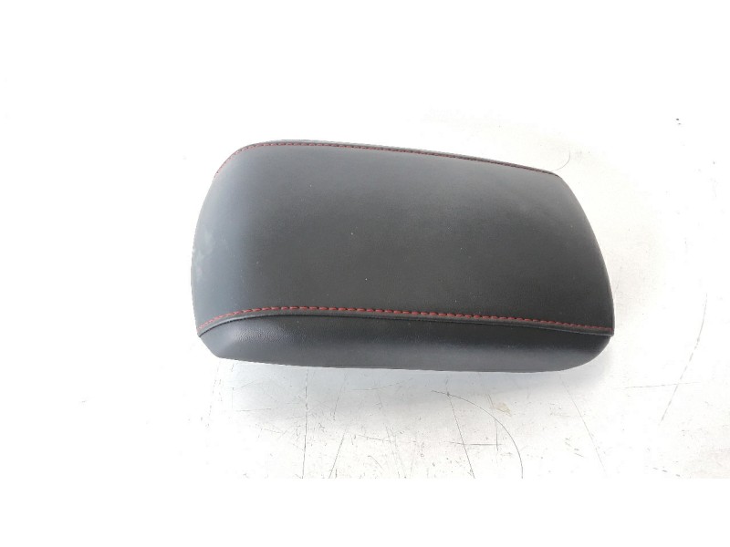 Recambio de apoyabrazos central para mg zs comfort referencia OEM IAM 10260892  