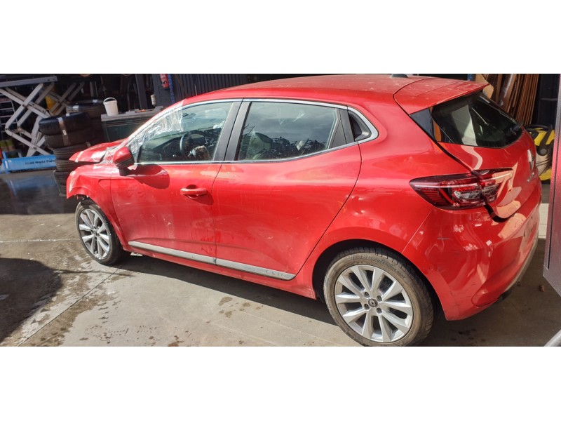 renault clio v del año 2020