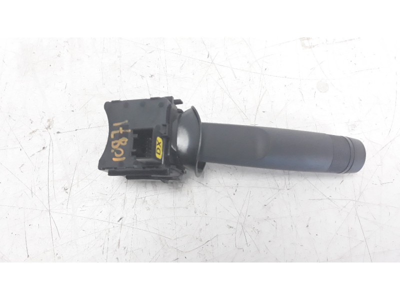 Recambio de mando intermitentes para opel astra j lim. 1.7 16v cdti referencia OEM IAM 20941129  