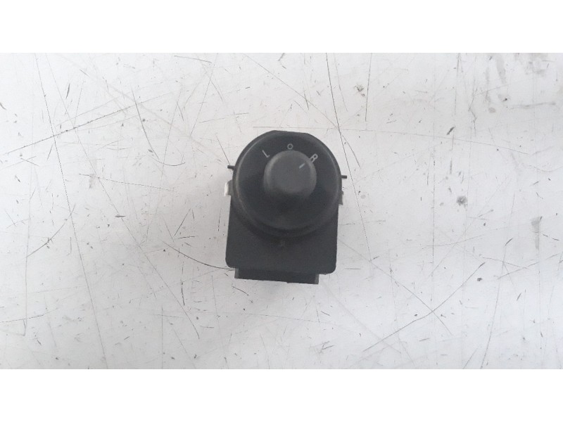 Recambio de mando retrovisor para opel astra j lim. 1.7 16v cdti referencia OEM IAM 13271827  