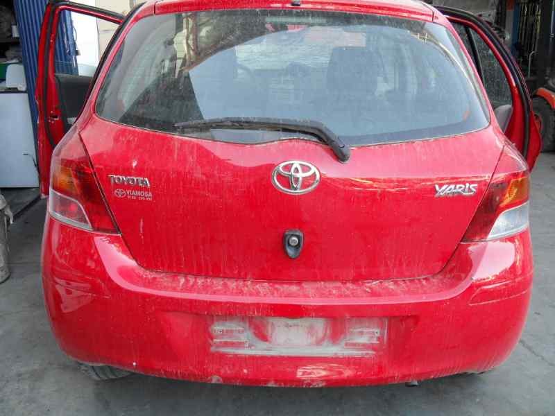 toyota yaris del año 2009