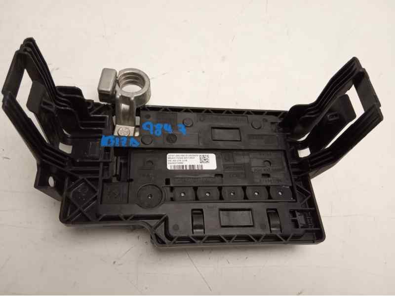Recambio de caja reles / fusibles para seat ibiza (kj1) style referencia OEM IAM 2Q0937548D  