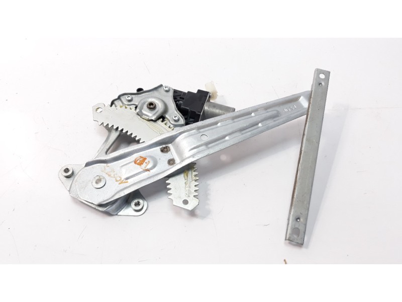 Recambio de elevalunas trasero derecho para suzuki vitara 1.4 16v boosterjet cat referencia OEM IAM 8353061M00  