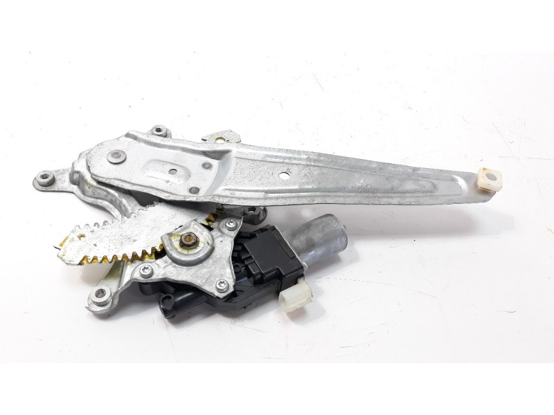Recambio de elevalunas trasero izquierdo para suzuki vitara 1.4 16v boosterjet cat referencia OEM IAM 8356061M00  