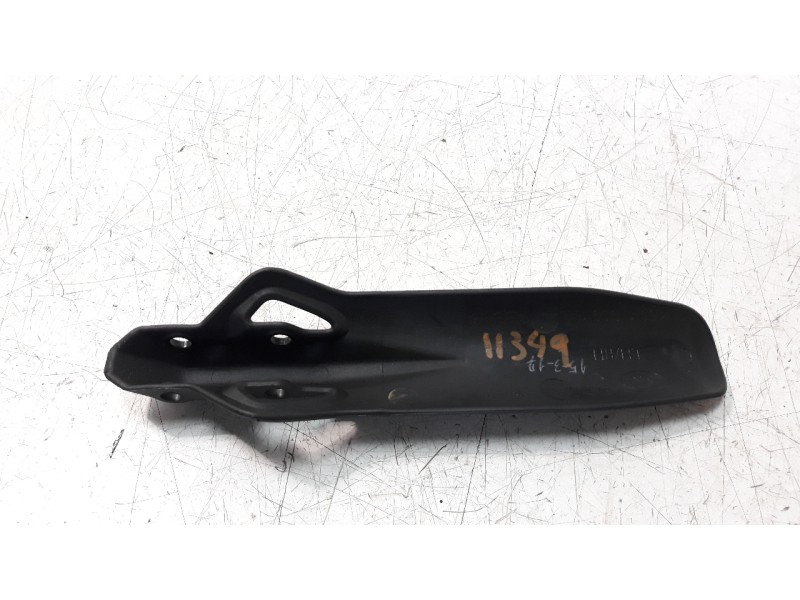 Recambio de moldura para ducati scrambler referencia OEM IAM 4601C091A  
