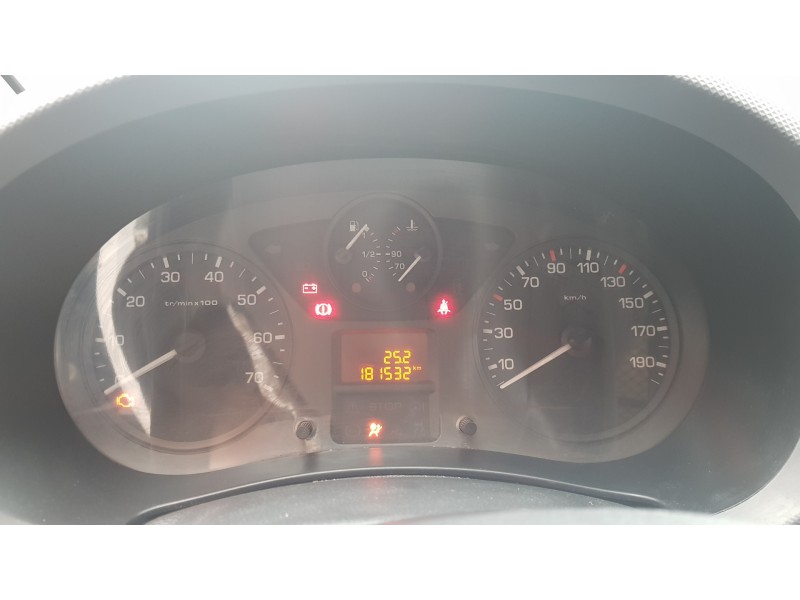 citroen berlingo cuadro del año 2011