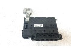 CAJA RELES / FUSIBLES 2Q0937548D 