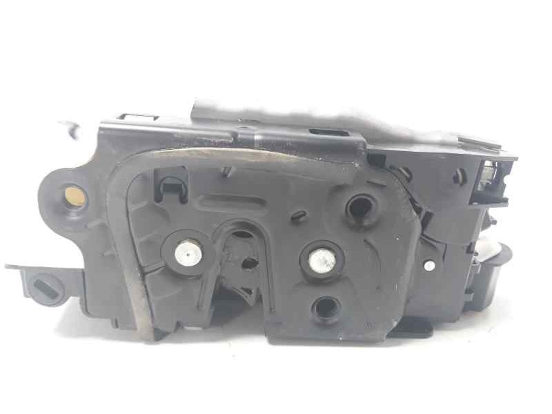 Recambio de cerradura puerta delantera derecha para volkswagen polo (6c1) advance bluemotion referencia OEM IAM 5K1837016E CRDVW