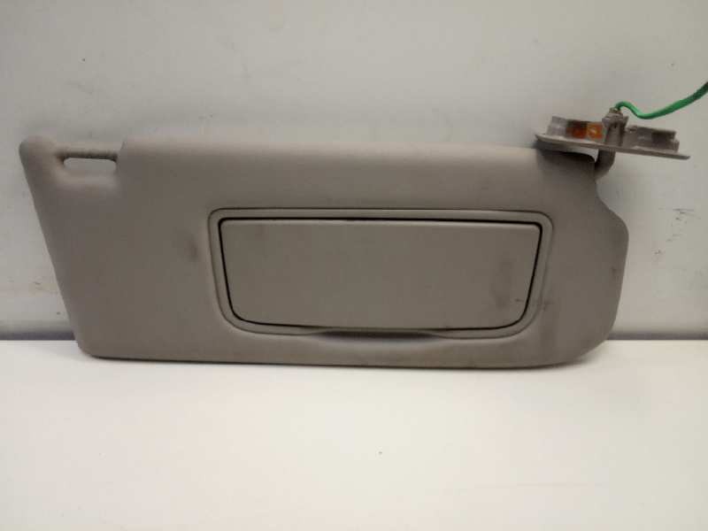 Recambio de parasol derecho para volvo v50 familiar 2.4 momentum referencia OEM IAM 30676441  