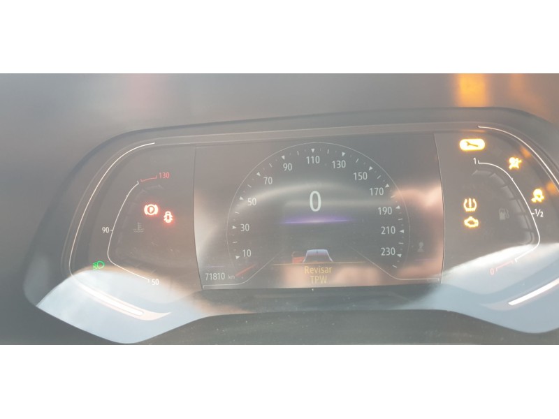 renault clio v del año 2020