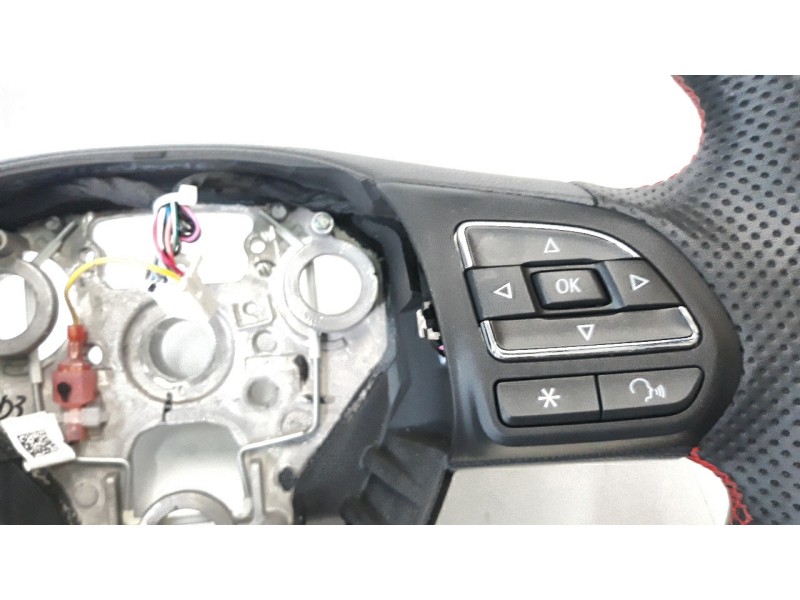 Recambio de volante para mg zs comfort referencia OEM IAM 10368140  