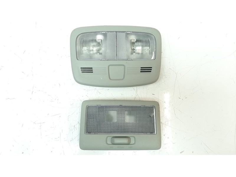 Recambio de luz interior para suzuki vitara 1.4 16v boosterjet cat referencia OEM IAM 3623054P106GS  