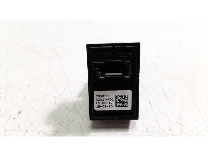 Recambio de mando elevalunas trasero izquierdo para bmw serie 1 lim. (f40) 120i referencia OEM IAM 61317950756  