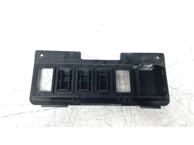 Recambio de moldura para seat ibiza (6k) 1.4 referencia OEM IAM 6K0857061  