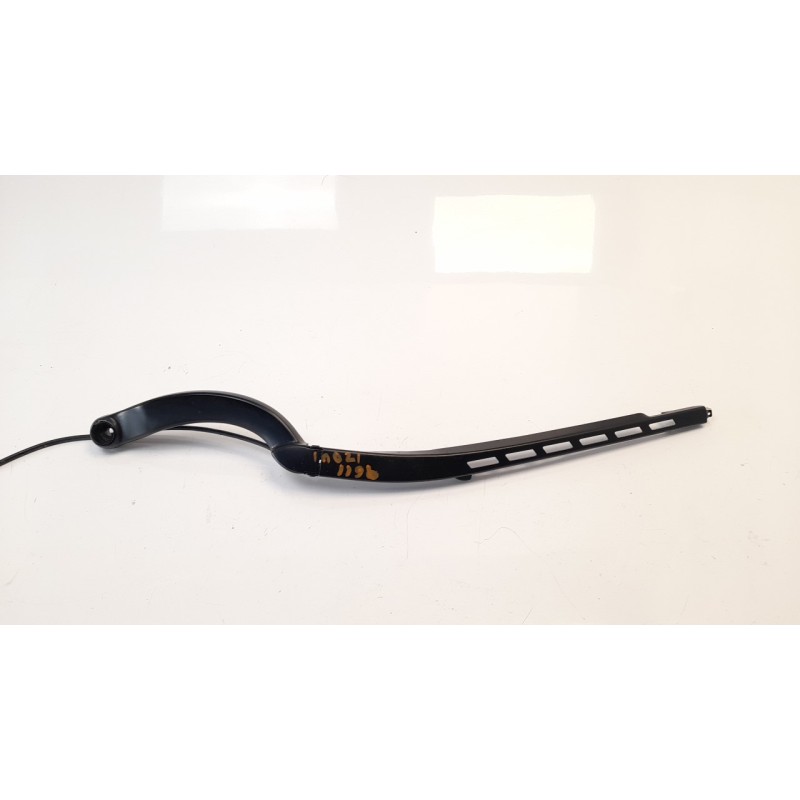 Recambio de brazo limpia delantero izquierdo para jaguar xf 3.0 v6 diesel s premium luxury referencia OEM IAM C2D30565  