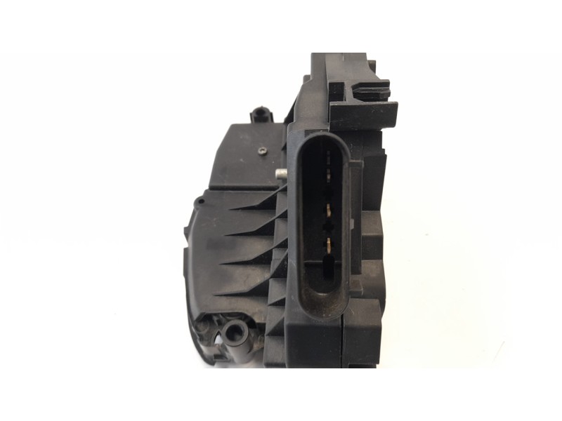 Recambio de cerradura puerta delantera derecha para ford focus lim. business referencia OEM IAM BM5AA21812BH  