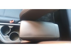 Recambio de apoyabrazos central para kia niro referencia OEM IAM 84660AT000   2