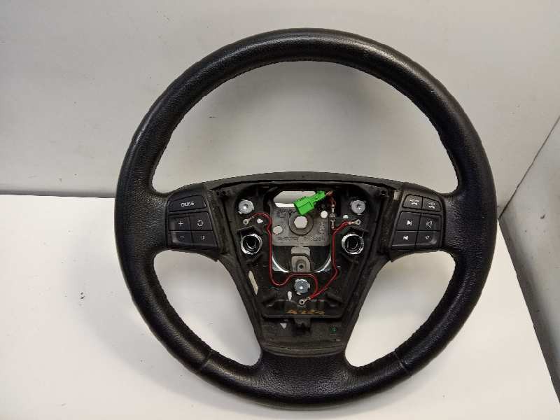 Recambio de volante para volvo v50 familiar 2.4 momentum referencia OEM IAM 8687459  